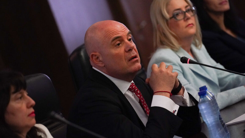 Гешев попита КС може ли ВСС с изтекъл мандат да сменя главния прокурор