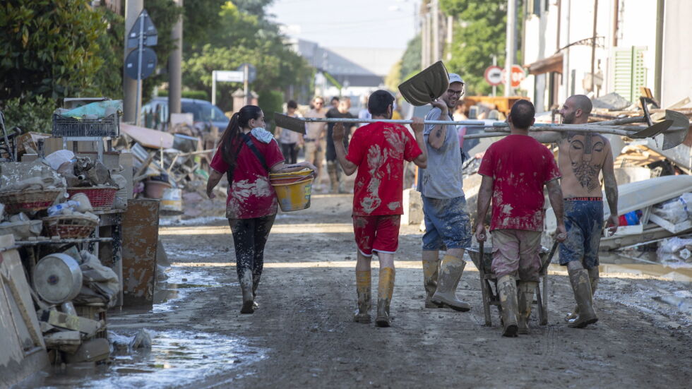 Наводненията в Италия: Правителството отпуска над 2 млрд. евро помощ