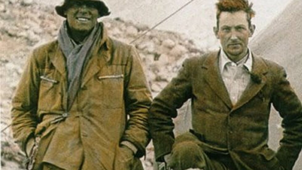 "Защото е там": Стъпва ли човешки крак на Еверест още през 1924 г.?