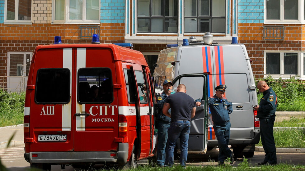 Масирани обстрели в Русия: Дрон се разби в петролна рафинерия, 5 души загинаха в Луганск