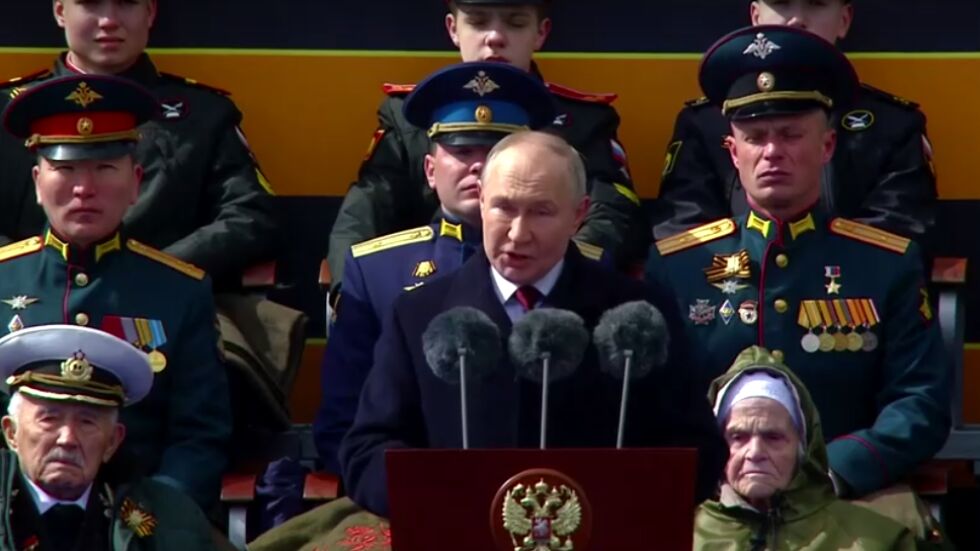  Путин: Русия няма да разреши на никого да я заплашва 