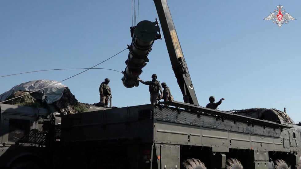  Русия: Отговорът на френски войски в Украйна няма да бъде единствено политически 