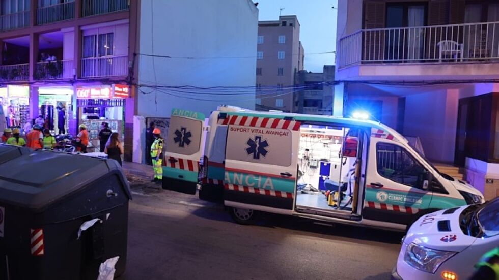  4 жертви и доста ранени при сриване на постройка на плаж в Майорка (СНИМКИ) 