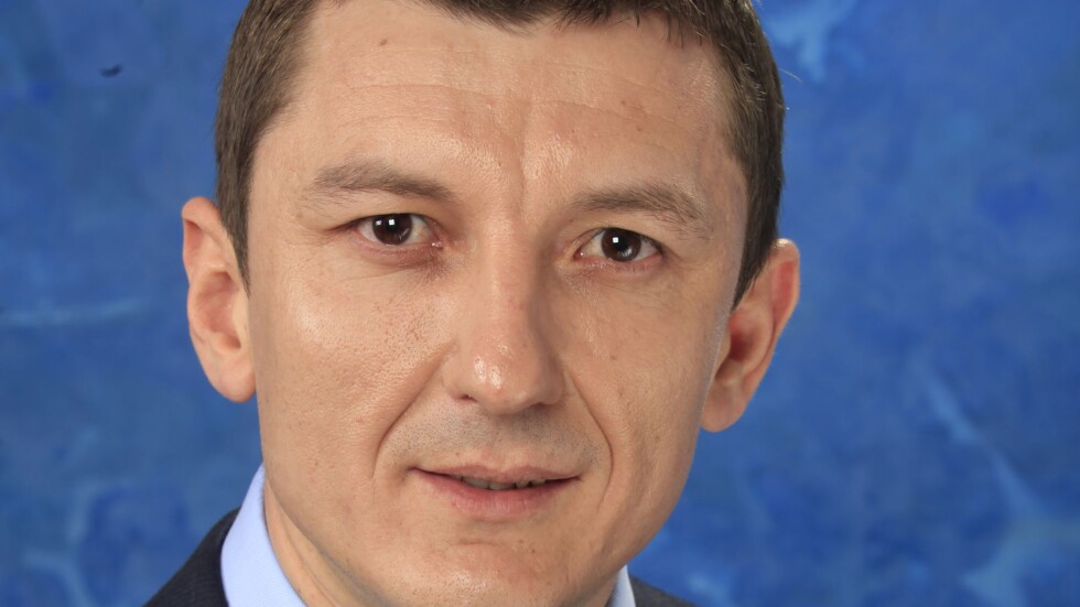 "Проблемният" зам-министър Исмаилов готов с оставката си 