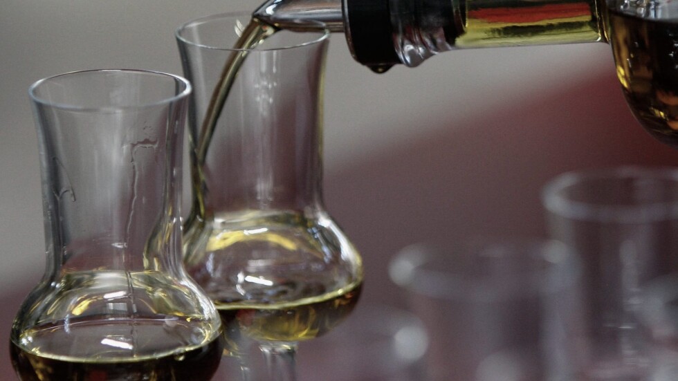 Алкохолно отравяне: Как да се предпазим