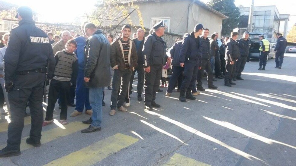Кметът на Семчиново встъпи в длъжност с помощ от полицията