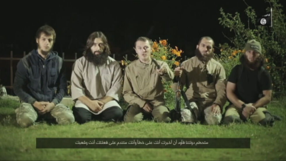 "Ислямска държава" към Путин: Ще съжаляваш, ще дойдем при вас (ВИДЕО)