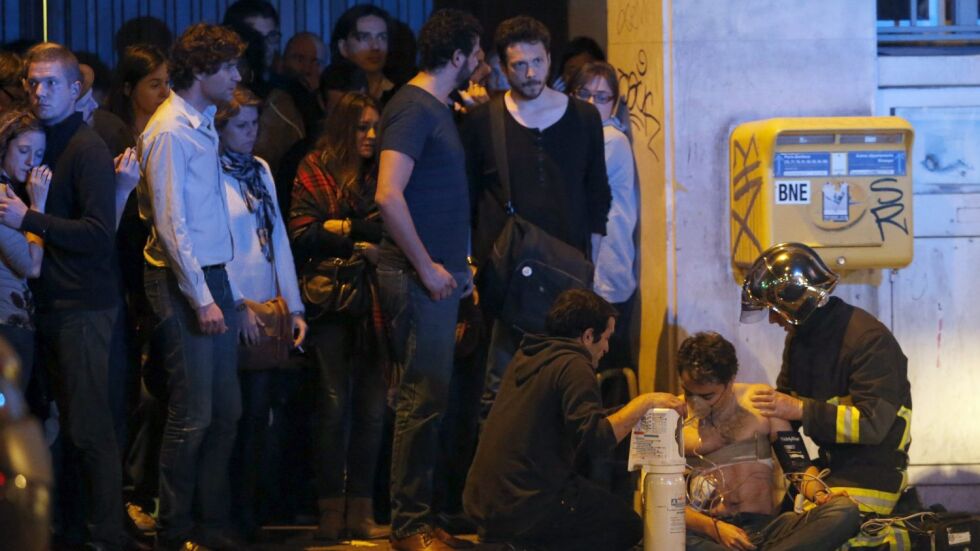 Около 100 убити в концертната зала "Батаклан" в Париж
