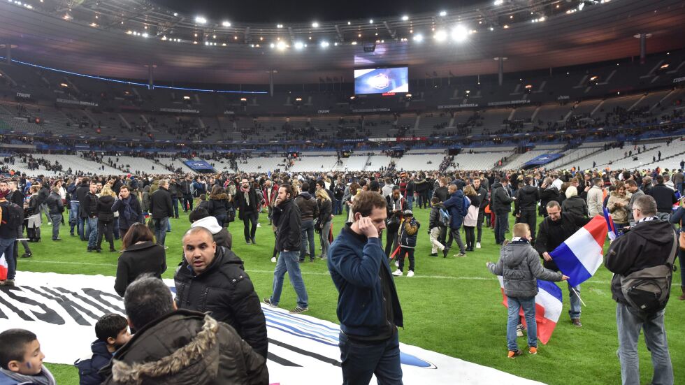 Френски футболист губи роднина докато е на терена на Стад дьо Франс