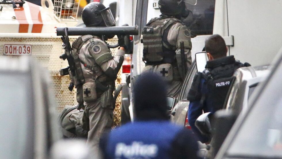 Белгия издирва шофьора на парижките атентатори