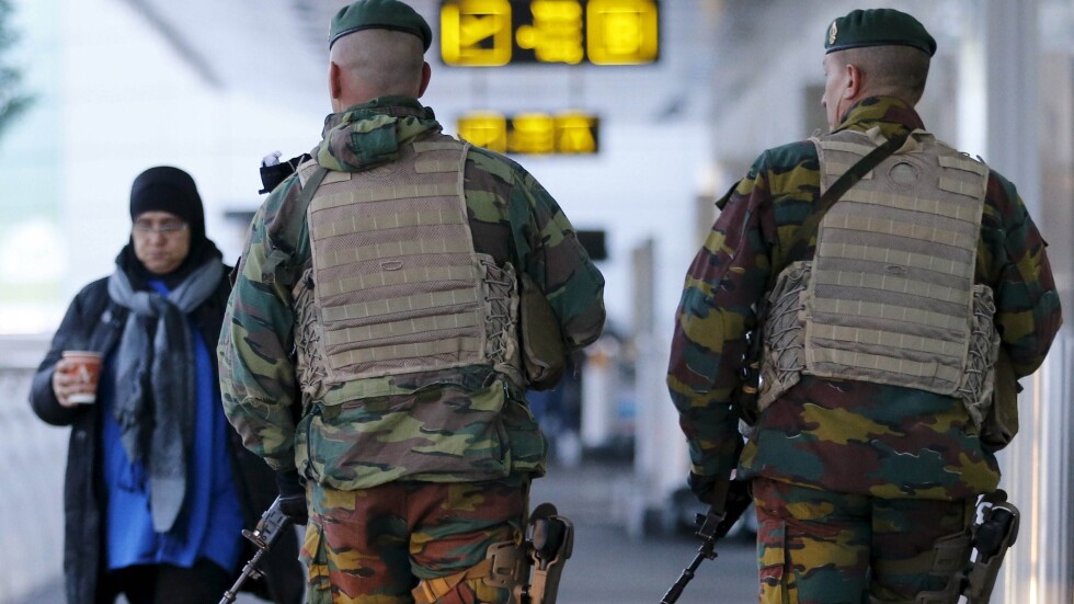 Белгия е парализирана от тревога за опасност от атентат (ОБЗОР)