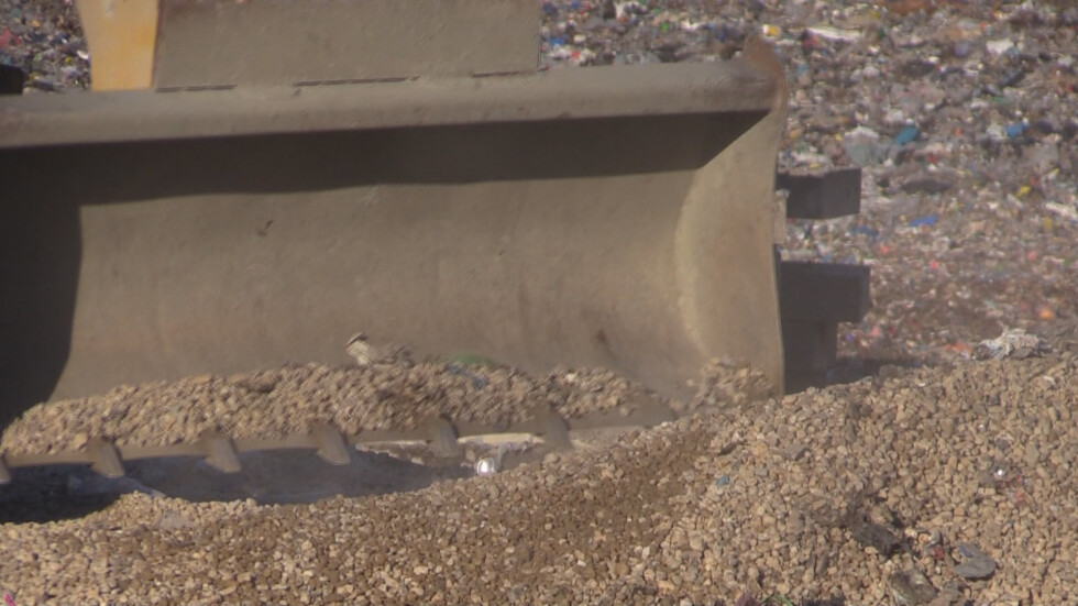 След потопа: Разкриха 4 временни площадки за депониране на отпадъци в Бургаско
