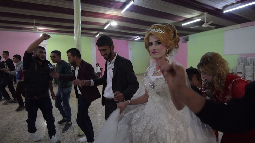 Сирия след войната: Как се прави сватба в освободен от „Ислямска държава” град 