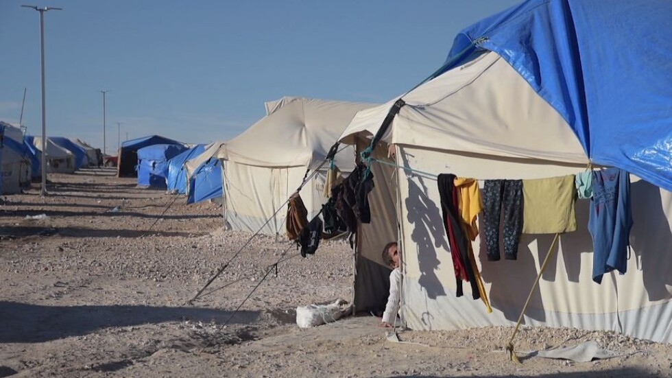 Бегълци от „Ислямска държава”:  В бежанския лагер Ан Ниса в Сирия живеят 25 000 души