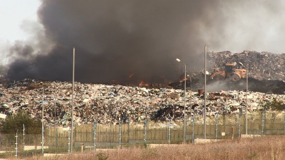 Пожар на сметището край Русе