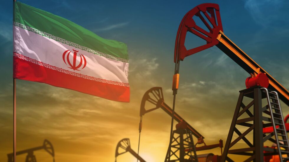 Иран задържа кораб за контрабанда на гориво в Персийския залив