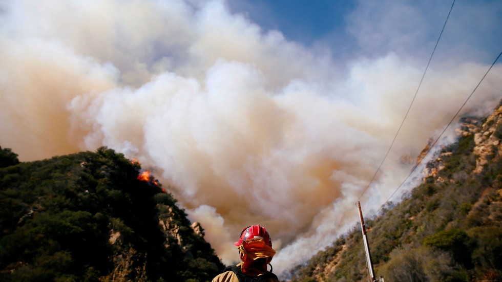 Жертвите на пожара в Калифорния вече са 31