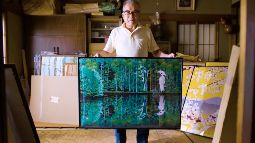 77-годишният японец Тацуо Хориучи рисува картини на... Excel