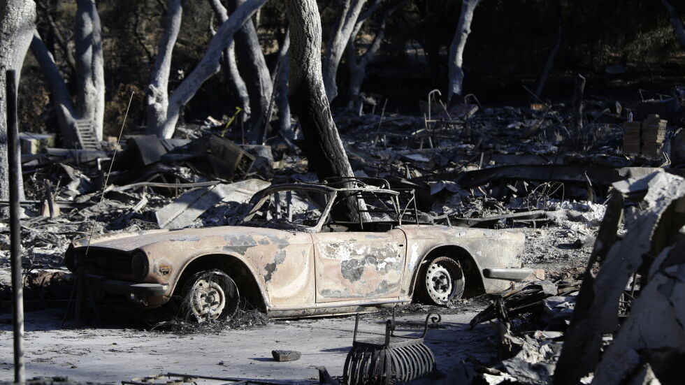 Над 600 души все още се издирват след големия горски пожар в Калифорния 