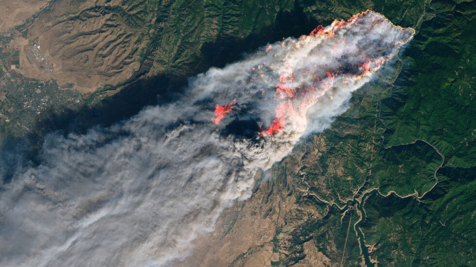 Вече над 1200 са изчезналите след огнения ад в Калифорния