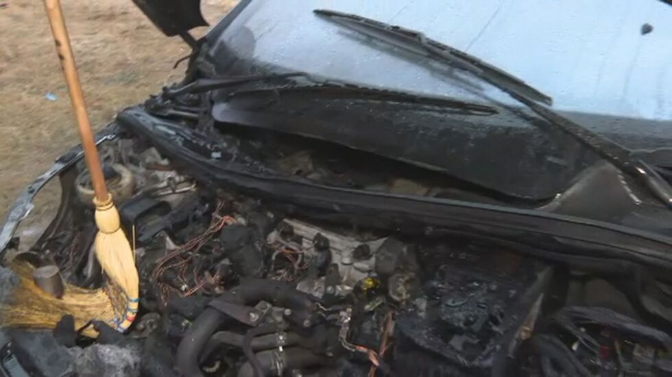 Запалиха колата на кандидат-кмет в село Попица, община Бяла Слатина