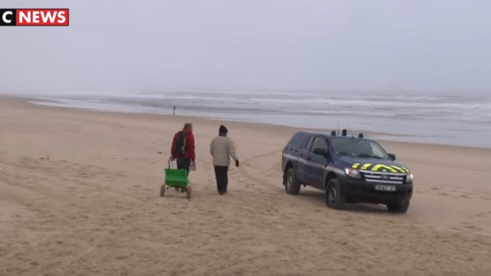 Над един тон кокаин беше събран от атлантическото крайбрежие на Франция