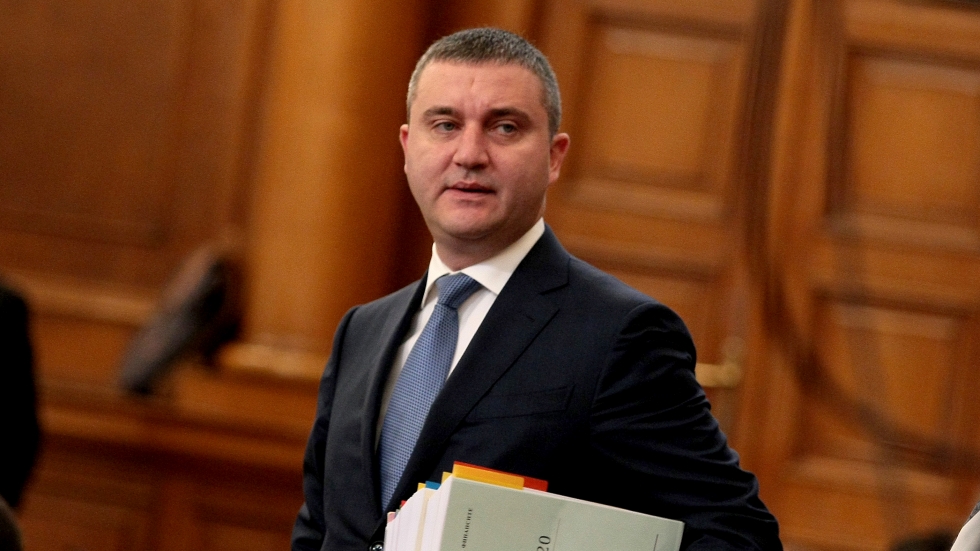 След чата с Vladi Goranov: БСП искат оставки, от ГЕРБ не коментират