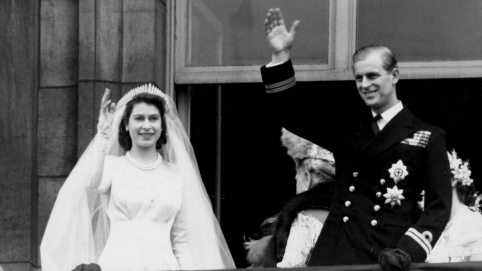 Защо на сестрите на принц Филип е било забранено да присъстват на сватбата му