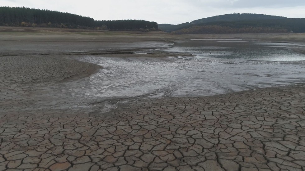 Обявиха бедствено положение в Перник заради водната криза