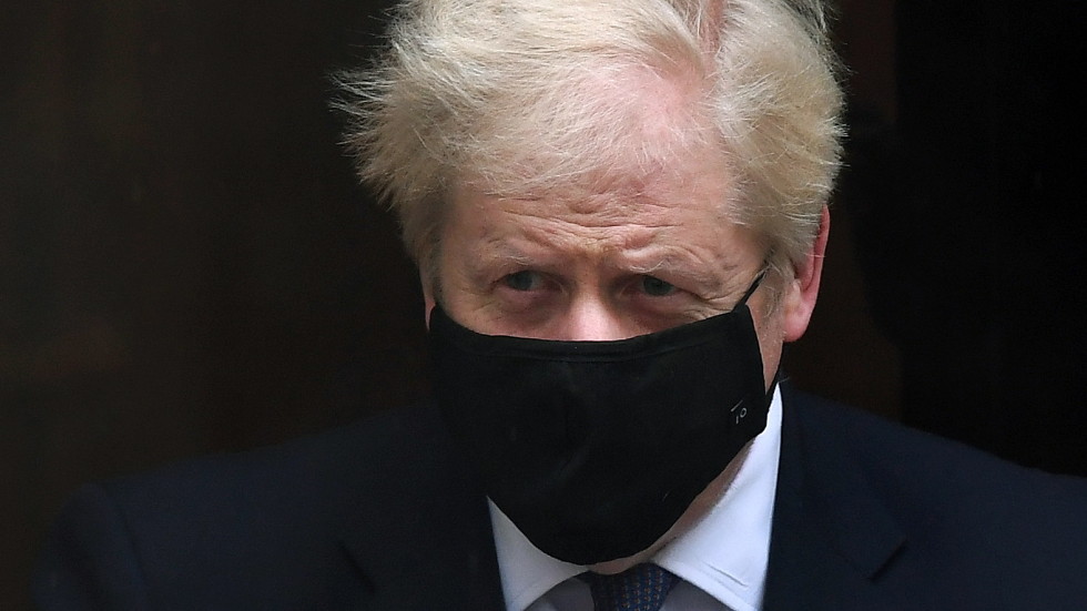 Борис Джонсън е под карантина след контакт със заразен политик
