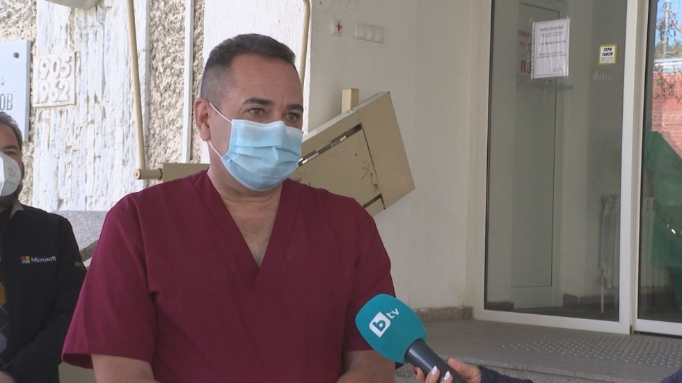 Водещ неврохирург стана доброволец в болницата Златоград