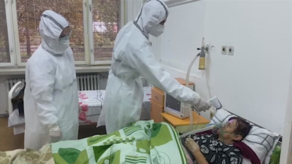 Студенти медици спасяват положението при недостиг на лекари в Свищов