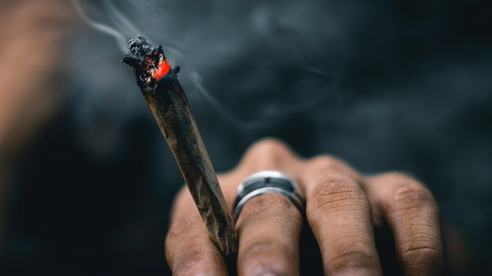Планира се пушенето на марихуана в част от центъра на Амстердам да бъде забранено 