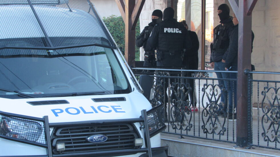 Полицейска акция срещу купуването на гласове в ромския квартал в Русе