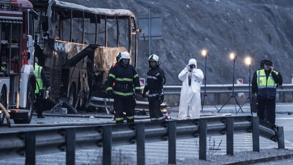 Множество нередности на АМ „Струма“ в участъка на тежката автобусна катастрофа
