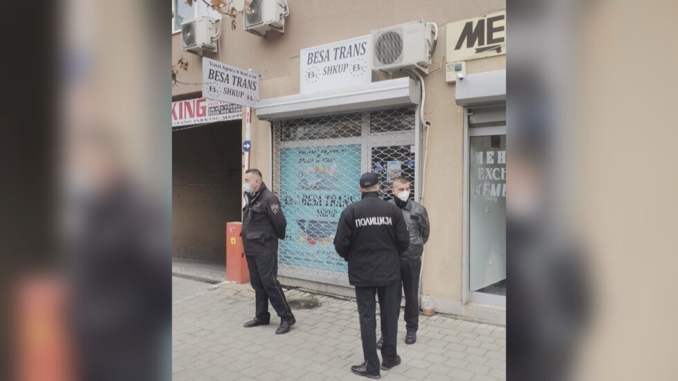 Македонската полиция обгради офиса на фирмата собственик на автобуса, катастрофирал на АМ „Струма“