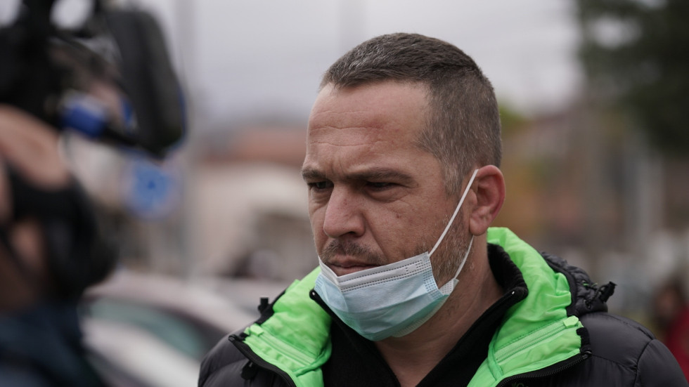 Щастлива развръзка: Мъж, сменил автобуса, се спаси от трагедията на "Струма"