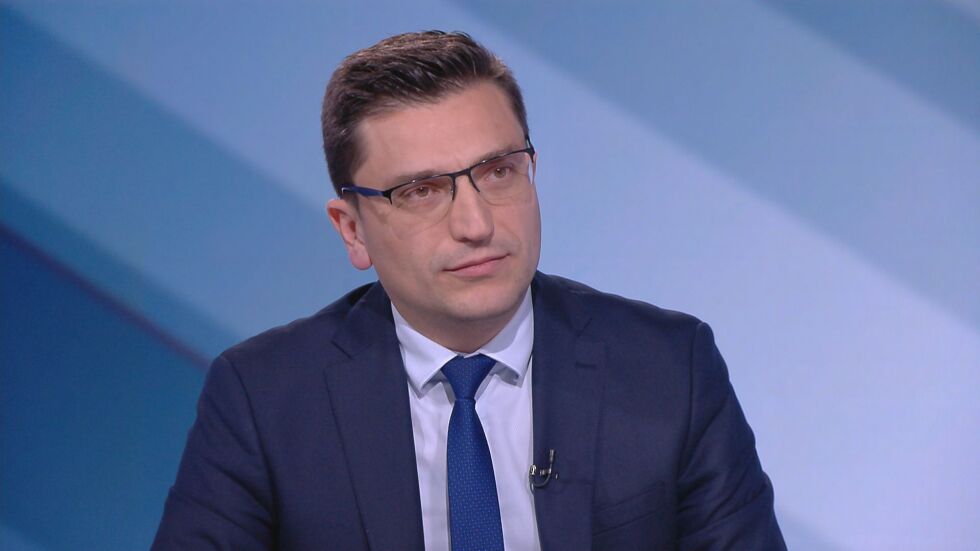 Венко Сабрутев за ветото на президента: Държавният бюджет означава политики, а той работи срещу хората