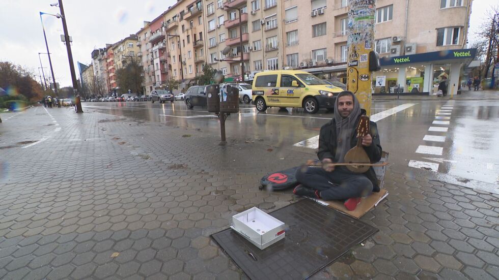  Без дом в студа: Центърът за краткотрайно настаняване в столицата е съвсем напълнен 