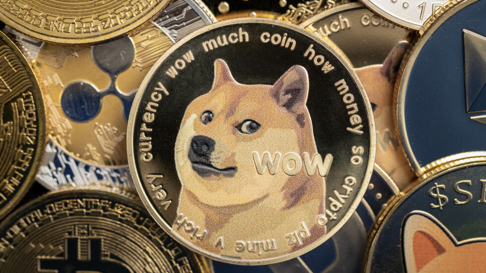 Dogecoin скочи с 20%, след като Тръмп обяви новото министерство