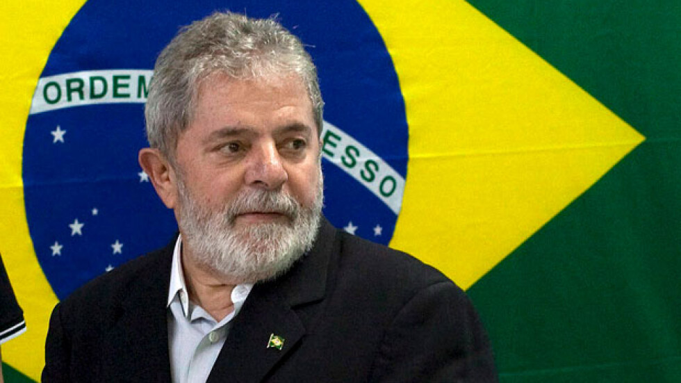 Бразилски съд замрази сметки на бившия президент Лула да Силва