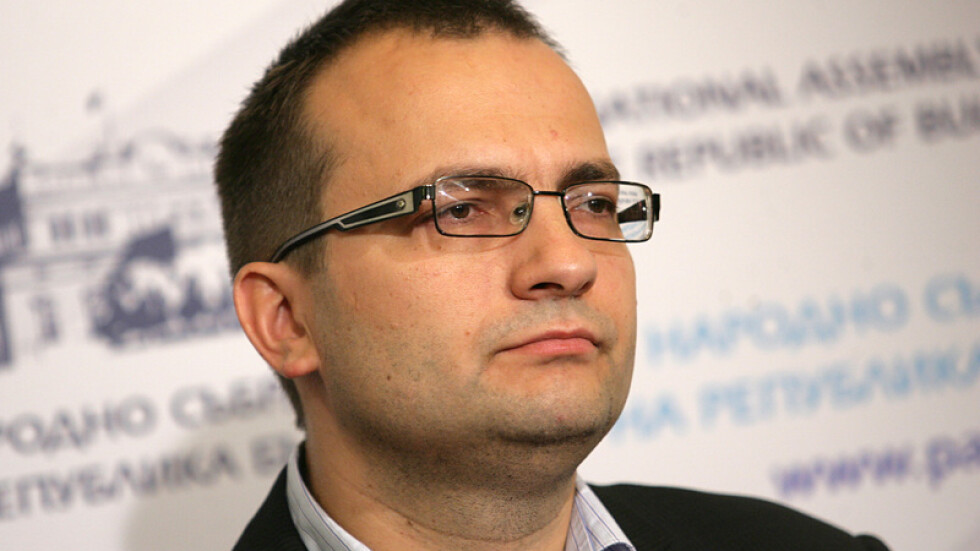 Мартин Димитров: КТБ трябва да се разследва по света и у нас
