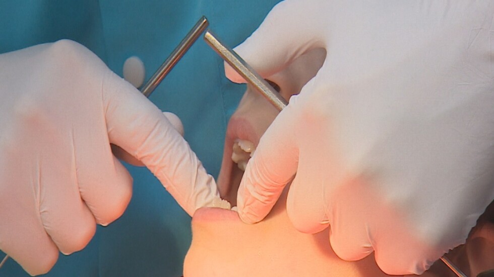 Зъболекари искат повече клинични пътеки за дентални дейности