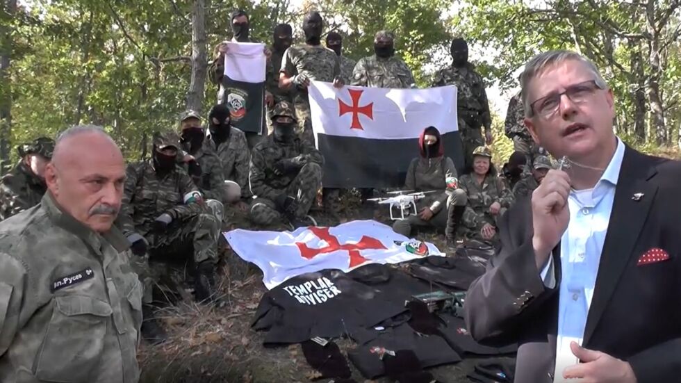 И британски радикал посети българските "ловци" на имигранти