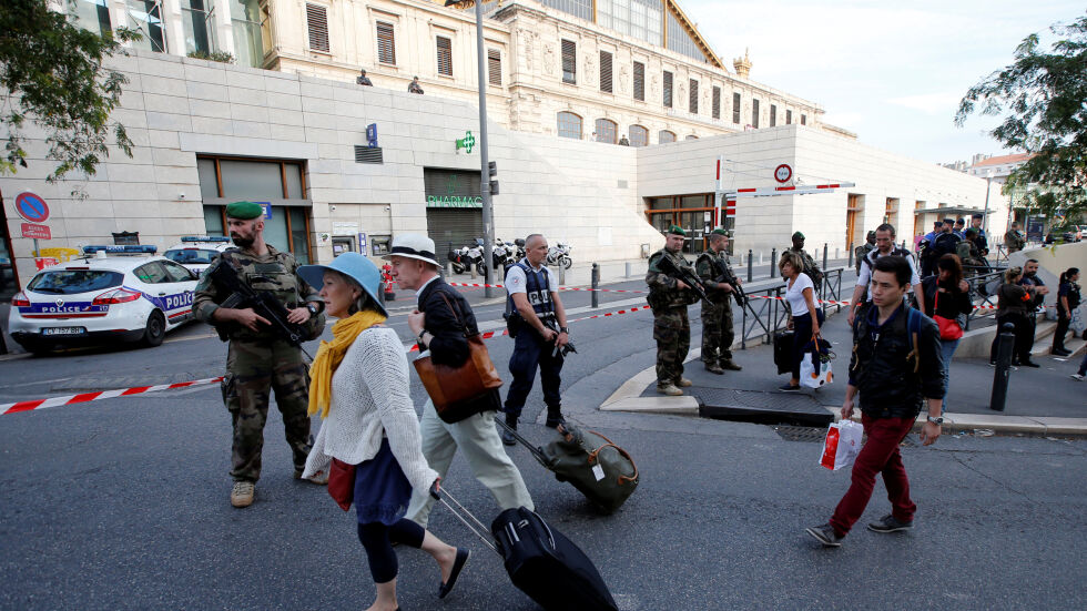 "Ислямска държава" пое отговорност за нападението в Марсилия