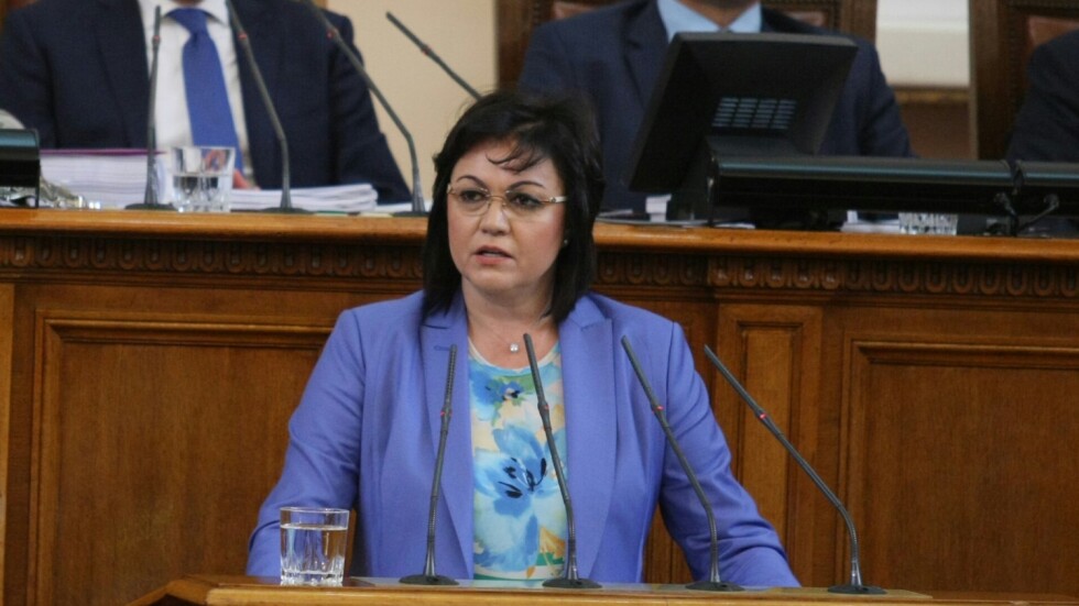 Корнелия Нинова: Българи загиват от немарливостта на правителството