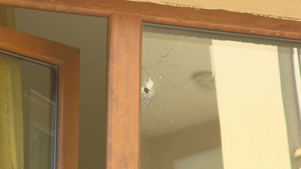 Стрелбата в столичния кв. „Лозенец” – с пистолет на сина на Долорес Арсенова