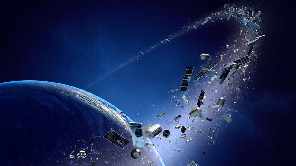 Стив Возняк създава софтуер за локализиране на космически боклуци