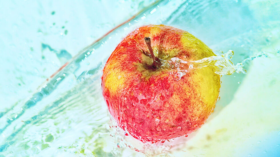Как правилно да мием ябълките