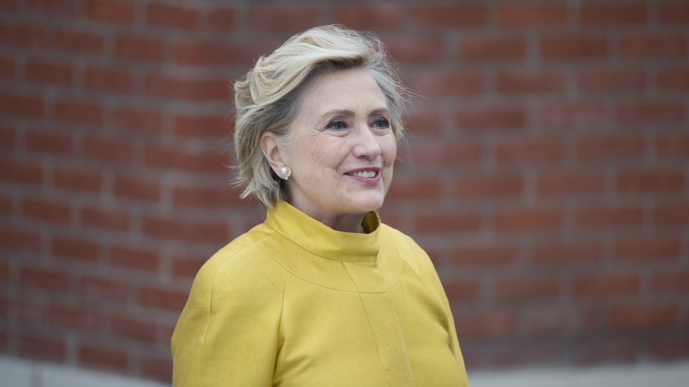 Защо Хилари Клинтън е шокирана от времето, което прекарва в разкрасяване